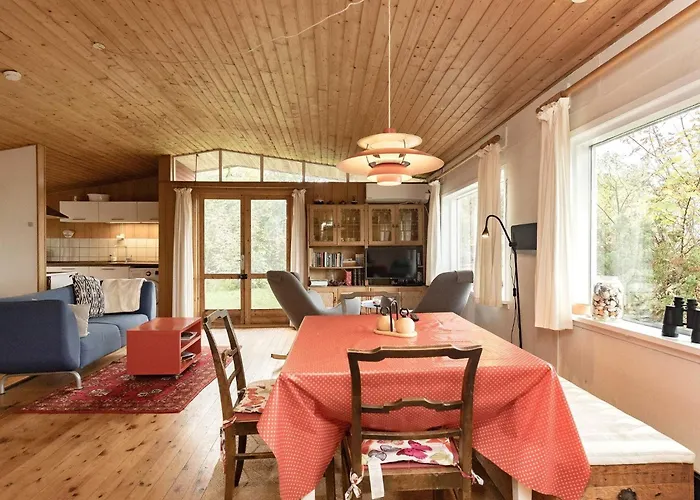 4 Person In Martofte-by Traum